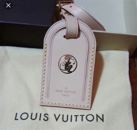 buying louis vuitton in thailand.